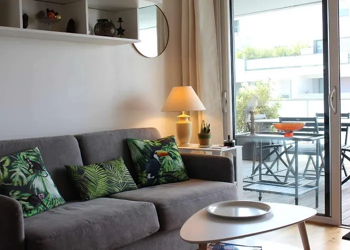 Moderne 4 Pers Au Centre De Avec Terrasse Et Garage, Proche Et Commerces - Fr-1-245-162 * La Baule