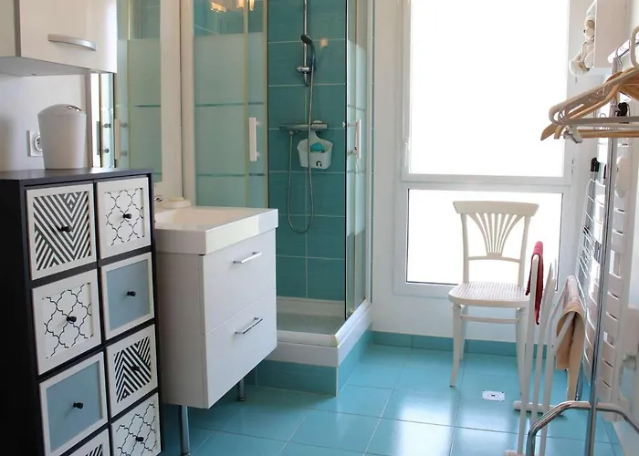 Moderne 4 Pers Au Centre De Avec Terrasse Et Garage, Proche Et Commerces - Fr-1-245-162 * La Baule