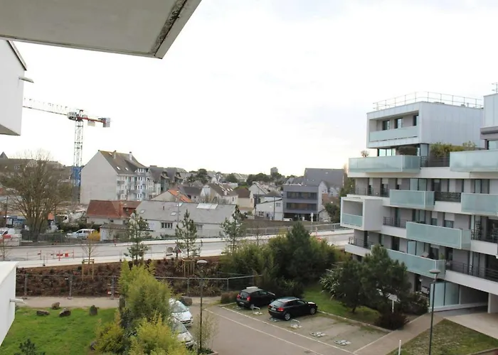 Moderne 4 Pers Au Centre De Avec Terrasse Et Garage, Proche Et Commerces - Fr-1-245-162