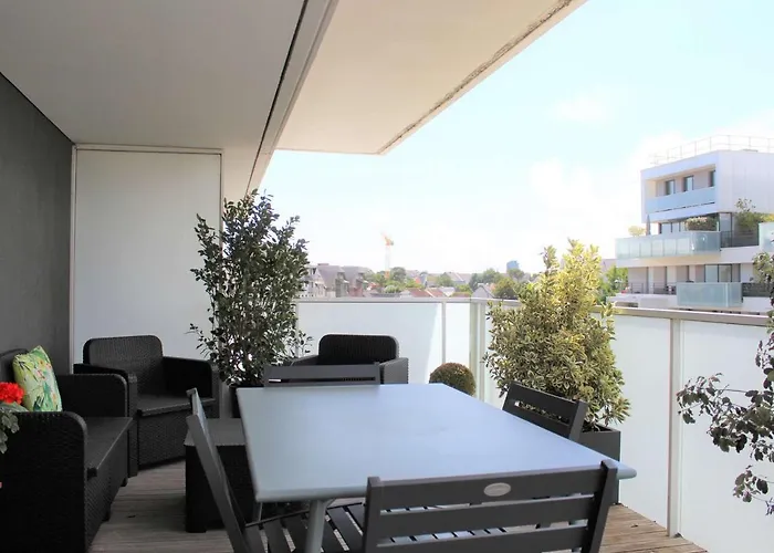 Moderne 4 Pers Au Centre De Avec Terrasse Et Garage, Proche Et Commerces - Fr-1-245-162 * La Baule